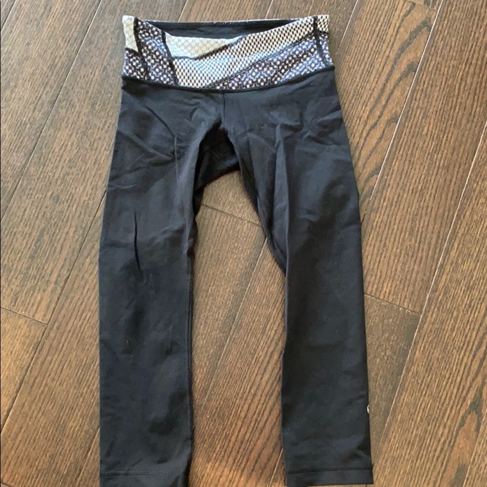 Lululemon capri leggings